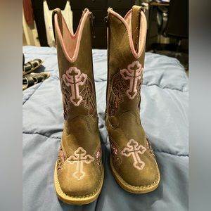 Toddler girl 9 twister boots